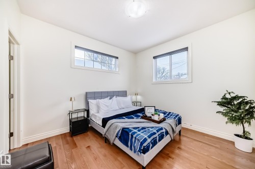 11410 92 Street, Edmonton, AB - Indoor Photo Showing Bedroom