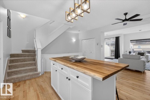 2 3010 33 Avenue, Edmonton, AB - Indoor