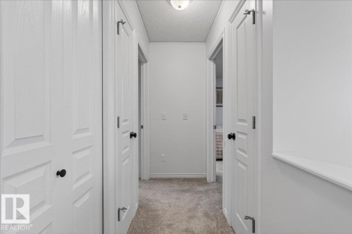 2 3010 33 Avenue, Edmonton, AB - Indoor Photo Showing Other Room