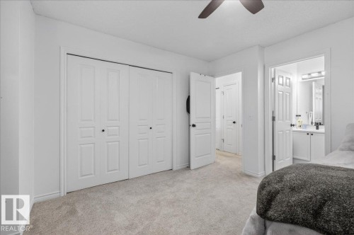 2 3010 33 Avenue, Edmonton, AB - Indoor Photo Showing Bedroom