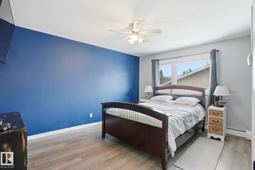 5403 50 Street, Stony Plain, AB - Indoor Photo Showing Bedroom