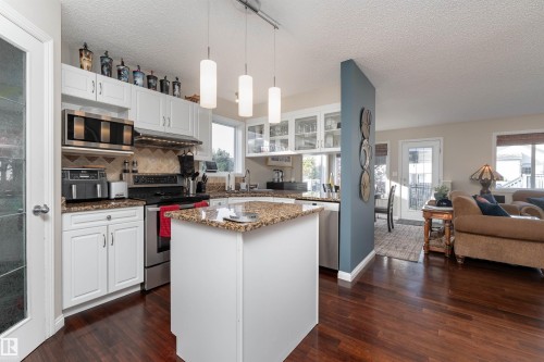 2168 37B Avenue, Edmonton, AB - Indoor Photo Showing Kitchen
