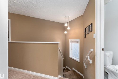 2168 37B Avenue, Edmonton, AB - Indoor Photo Showing Other Room