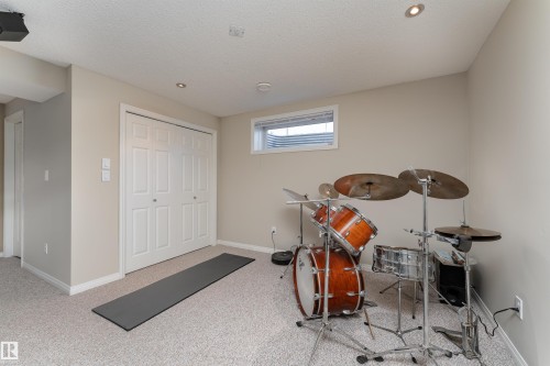 2168 37B Avenue, Edmonton, AB - Indoor