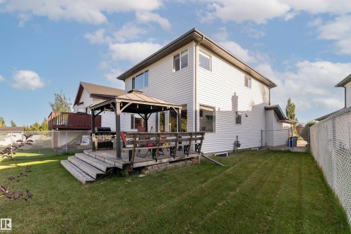 2168 37B Avenue, Edmonton, AB - Outdoor