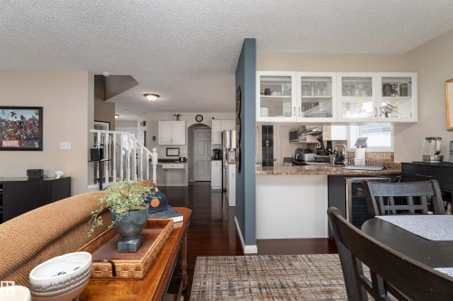 2168 37B Avenue, Edmonton, AB - Indoor