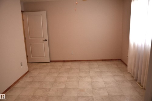 3 4806 51 Avenue, Barrhead, AB - Indoor Photo Showing Other Room
