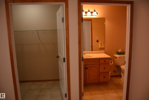 3 4806 51 Avenue, Barrhead, AB - Indoor