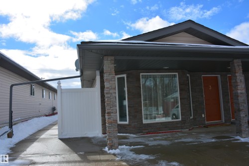 3 4806 51 Avenue, Barrhead, AB - Outdoor
