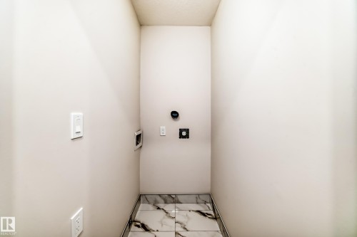28 Westwyck Link, Spruce Grove, AB - Indoor Photo Showing Other Room