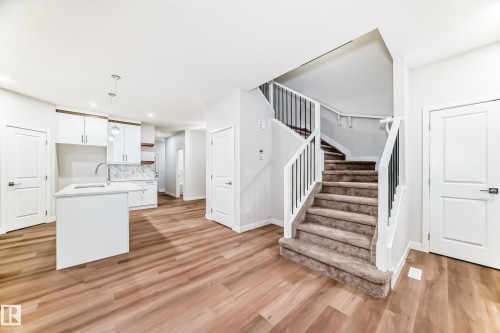 28 Westwyck Link, Spruce Grove, AB - Indoor Photo Showing Kitchen