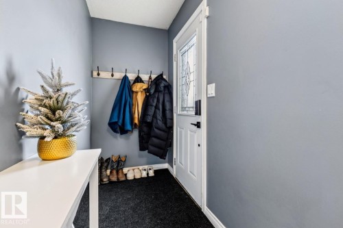 14206 22A Street, Edmonton, AB - Indoor