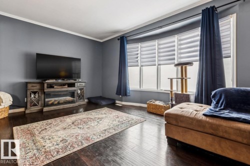 14206 22A Street, Edmonton, AB - Indoor Photo Showing Living Room