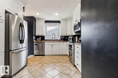 14206 22A Street, Edmonton, AB - Indoor Photo Showing Kitchen With Stainless Steel Kitchen