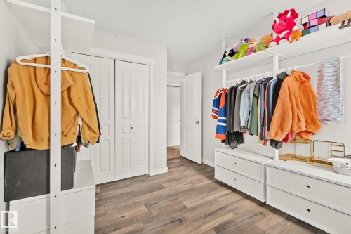 18 Virginia Loop, Spruce Grove, AB - Indoor With Storage