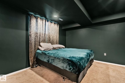 18 Virginia Loop, Spruce Grove, AB - Indoor Photo Showing Bedroom