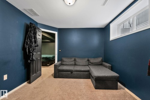 18 Virginia Loop, Spruce Grove, AB - Indoor Photo Showing Other Room