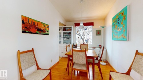 7812 143 Street, Edmonton, AB - Indoor