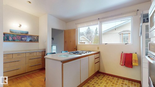 7812 143 Street, Edmonton, AB - Indoor