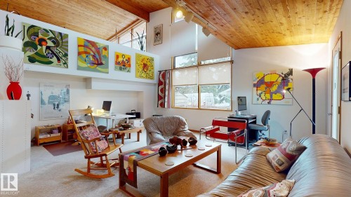 7812 143 Street, Edmonton, AB - Indoor