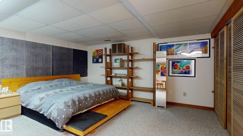 7812 143 Street, Edmonton, AB - Indoor Photo Showing Bedroom