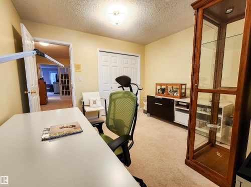 471 Ronning Street, Edmonton, AB - Indoor