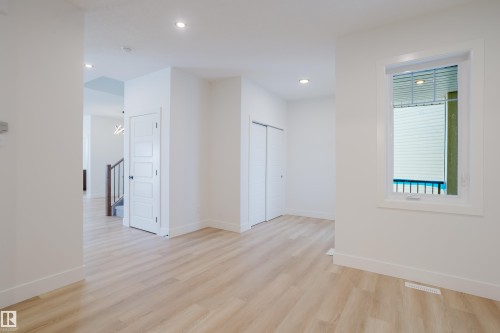 2807 191 Street, Edmonton, AB - Indoor Photo Showing Other Room