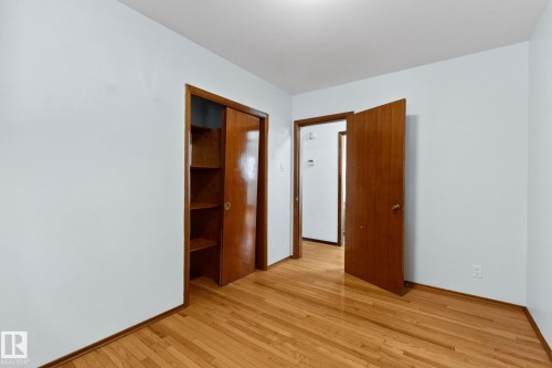 11934 89 Street Nw, Edmonton, AB - Indoor Photo Showing Other Room