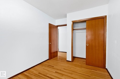 11934 89 Street Nw, Edmonton, AB - Indoor Photo Showing Other Room