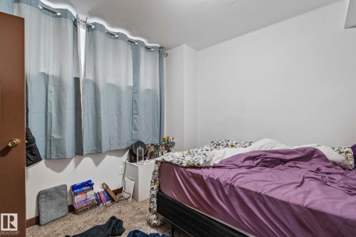 11934 89 Street Nw, Edmonton, AB - Indoor Photo Showing Bedroom