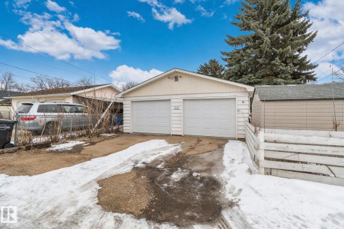 11934 89 Street Nw, Edmonton, AB - Outdoor