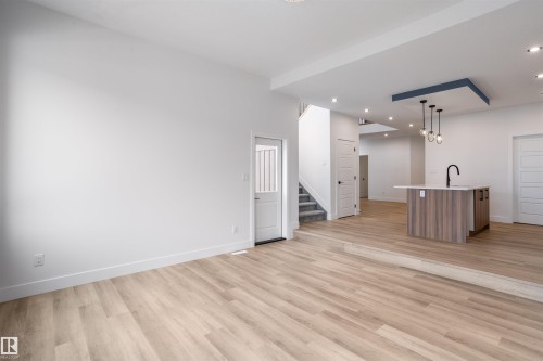 205 Basin Court, Leduc, AB - Indoor Photo Showing Other Room