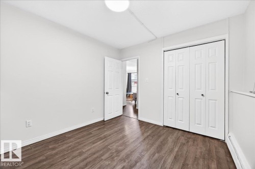 #101 2111 14 St Sw, Calgary, AB - Indoor Photo Showing Other Room