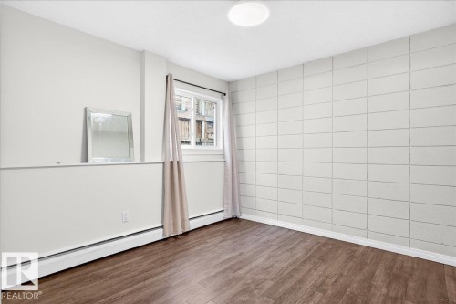 #101 2111 14 St Sw, Calgary, AB - Indoor Photo Showing Other Room