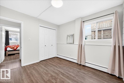 #101 2111 14 St Sw, Calgary, AB - Indoor Photo Showing Other Room