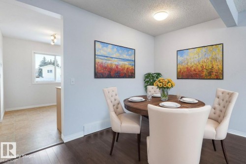 4 18010 98 Avenue, Edmonton, AB - Indoor Photo Showing Dining Room