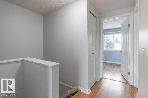 4 18010 98 Avenue, Edmonton, AB - Indoor Photo Showing Other Room