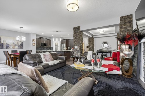 13 Garneau Gate, Spruce Grove, AB - Indoor Photo Showing Living Room