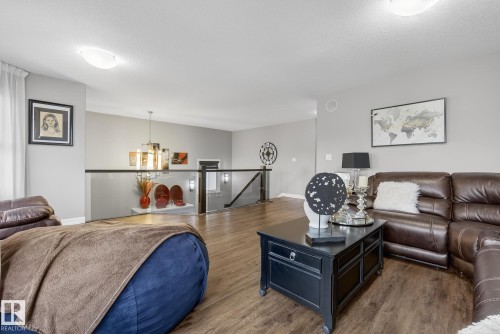 13 Garneau Gate, Spruce Grove, AB - Indoor Photo Showing Living Room