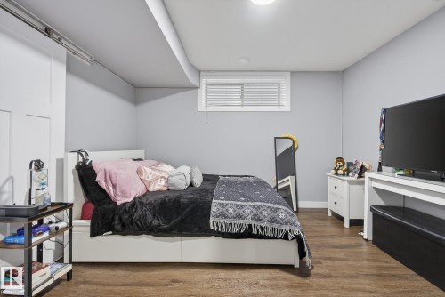 13 Garneau Gate, Spruce Grove, AB - Indoor Photo Showing Bedroom