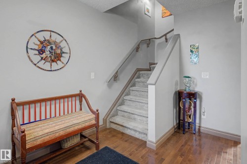 23 2005 70 Street, Edmonton, AB - Indoor Photo Showing Other Room
