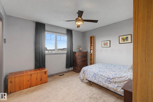 23 2005 70 Street, Edmonton, AB - Indoor Photo Showing Bedroom