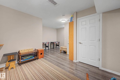 23 2005 70 Street, Edmonton, AB - Indoor Photo Showing Other Room