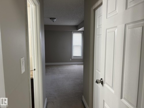 Edmonton, AB - Indoor Photo Showing Other Room