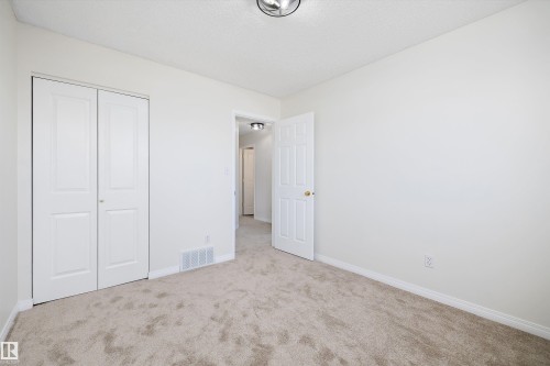 5914 162A Avenue, Edmonton, AB - Indoor Photo Showing Other Room