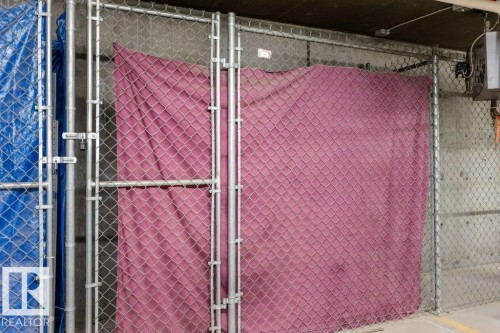 206 6083 Maynard Way, Edmonton, AB - Indoor Photo Showing Bathroom