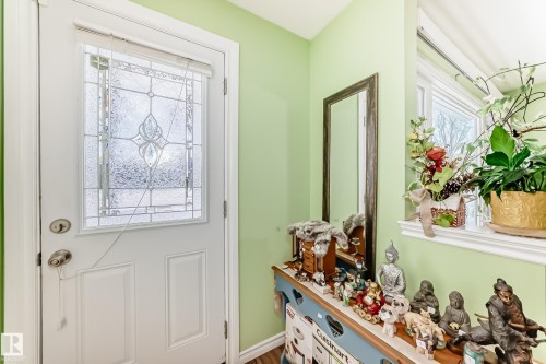 View of doorway to outside - 3634 113 Avenue, Edmonton, AB - Indoor Photo Showing Other Room
