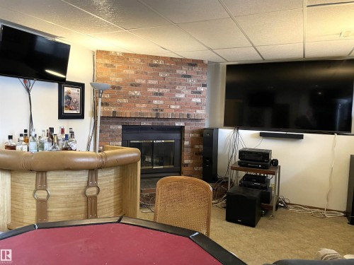 6808 11 Avenue, Edmonton, AB - Indoor With Fireplace