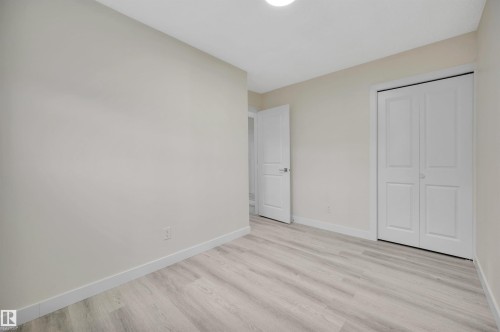2010 46 Street, Edmonton, AB - Indoor Photo Showing Other Room