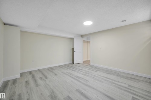 2010 46 Street, Edmonton, AB - Indoor Photo Showing Other Room